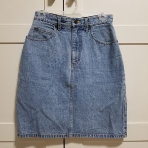Vintage High waisted blue denim skirt